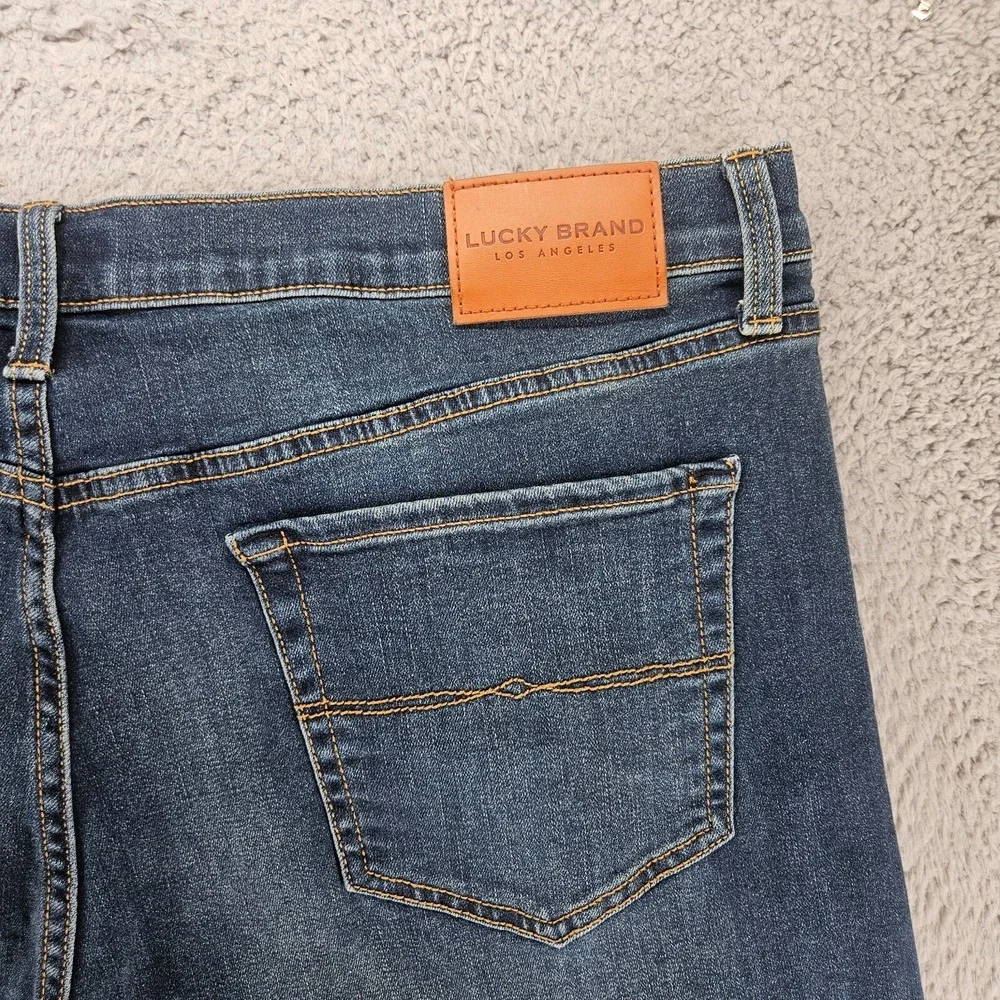 Lucky Brand Jeans Men Size 40x32 121 Slim‎ Straight Blue Denim Zip Fly Stretch